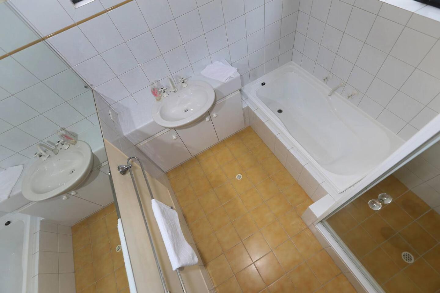 Rancho Relaxo - Great For Longer Stays! Free Wifi Scarborough Beach Екстериор снимка